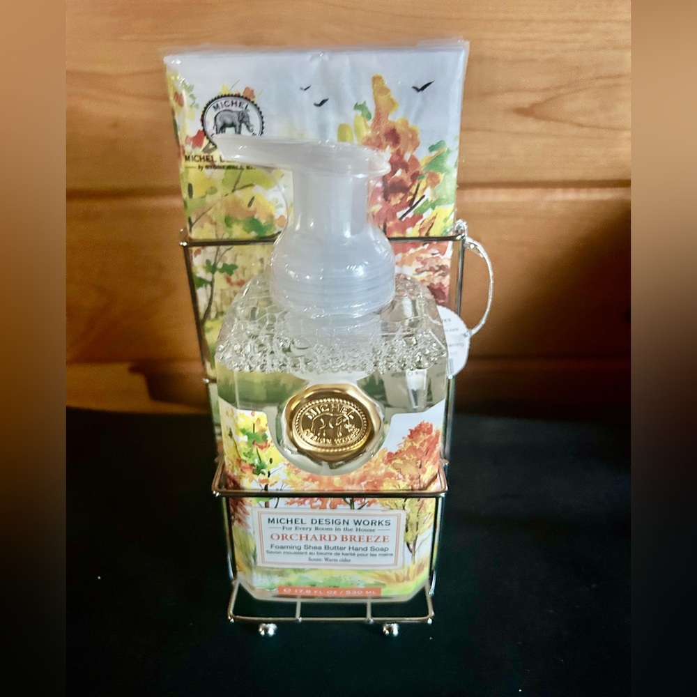 Michel Design Works Orchard Breeze Soap Set / Perfect for Fall 🍁🍃🍂
